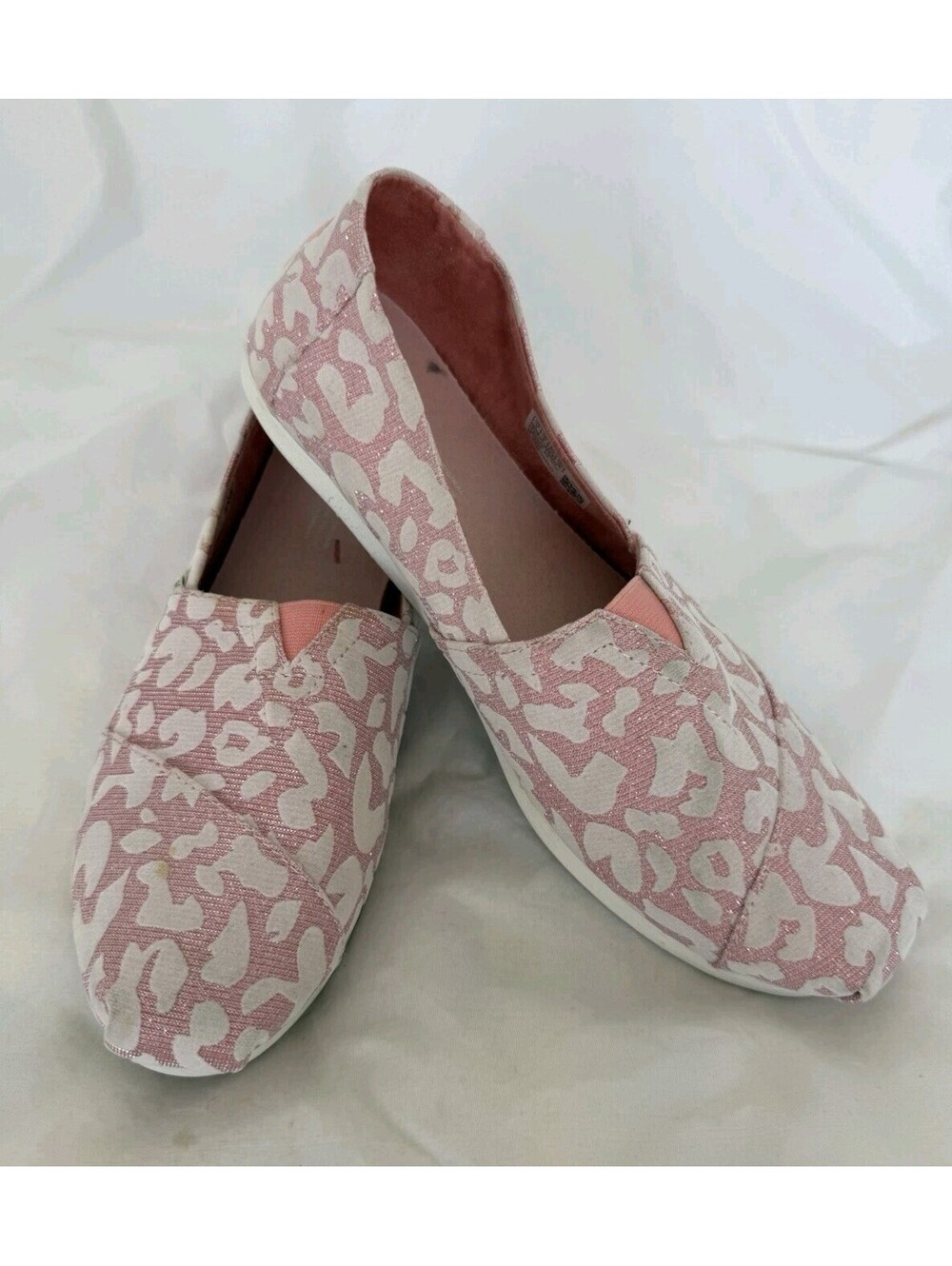 TOMS Alpargata Cheetah Print Flats Size 11 Pink Sparkly Slip-ons Sneakers